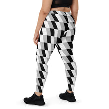 Load image into Gallery viewer, Legend Legacy Geometric Pattern Leggings