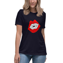 Load image into Gallery viewer, Closed Mouth's Don't Get Fed!!! Women's T-Shirt
